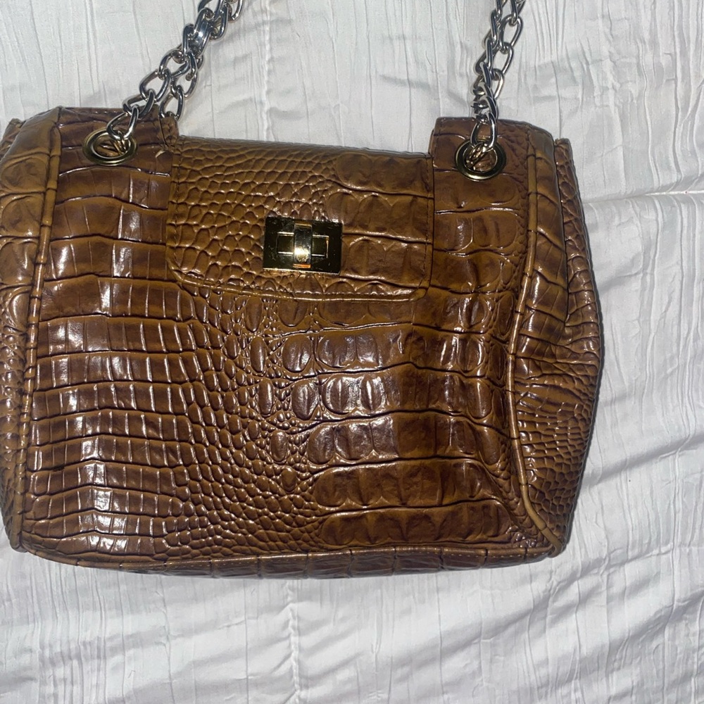 Brown Crocodile-Embossed Chain Shoulder Bag